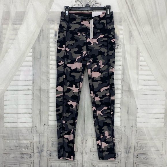 Calvin Klein Pants - Calvin Klein Performance Leggings Size XS Camouflage Green High Waisted Tight